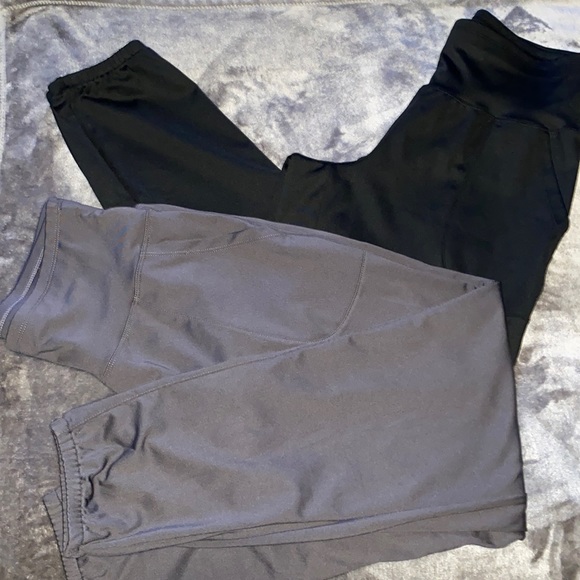 Black Sports Wear Leggings Size Medium - Picture 3 of 5